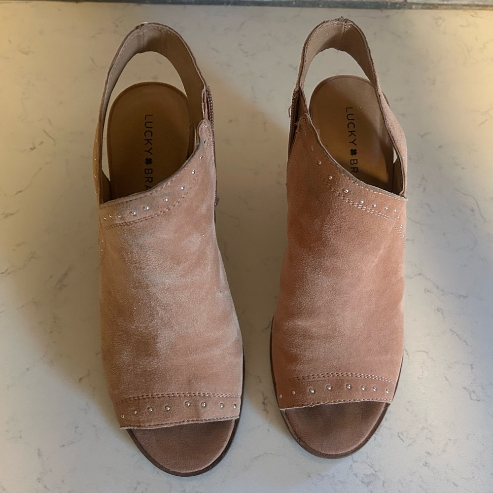 🍀 Lucky Brand Ulyssas Suede Leather Open Toe Wedge Studded Ankle Bootie Sandal - Picture 7 of 16